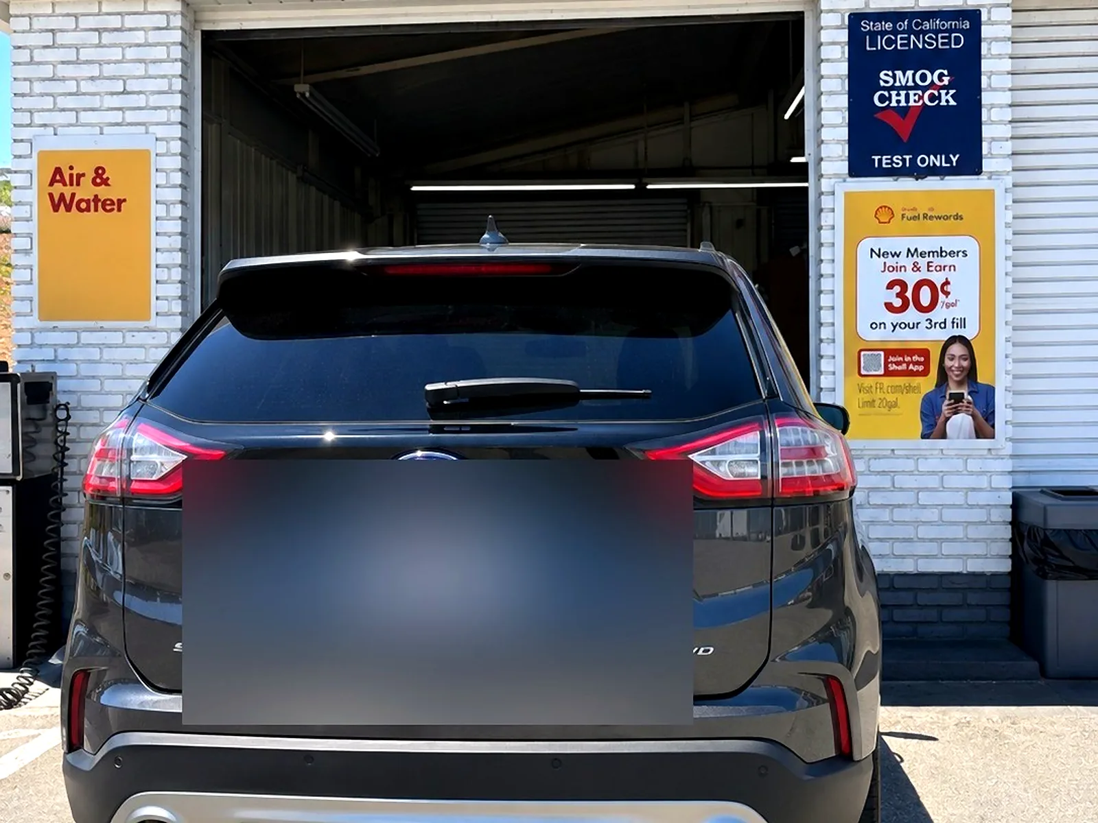 Diesel smog check in Garden Grove, CA: Ford Edge at our Magnolia St test bay
